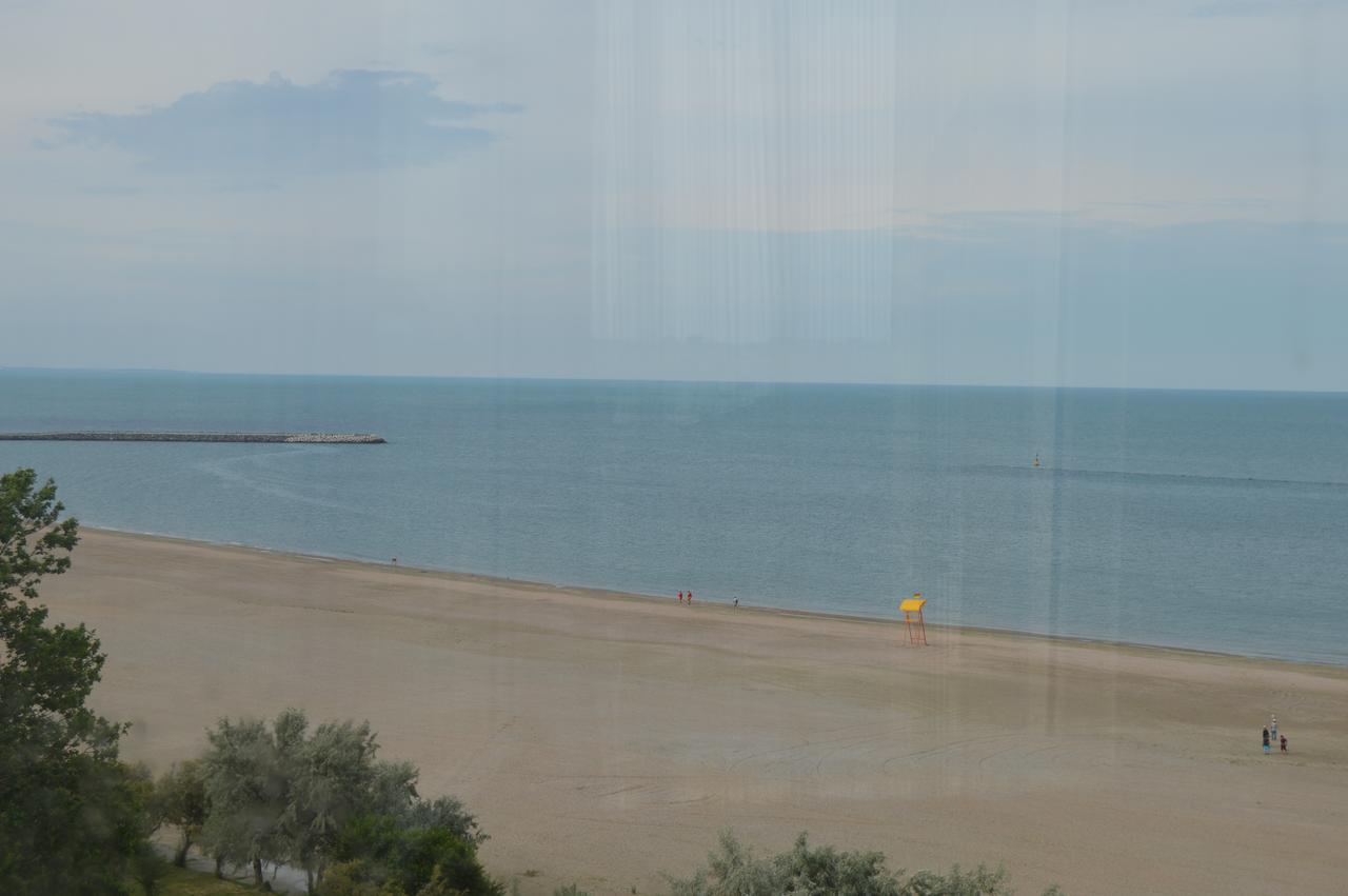 Apartament Faleza Nord Constanţa Esterno foto